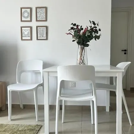 Margarita Gardens Two 1bed Flats 500m From Sea Apartment *