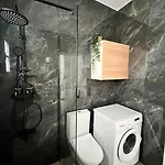 Margarita Gardens Two 1bed Flats 500m From Sea