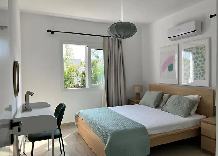 Margarita Gardens Two 1bed Flats 500m From Sea