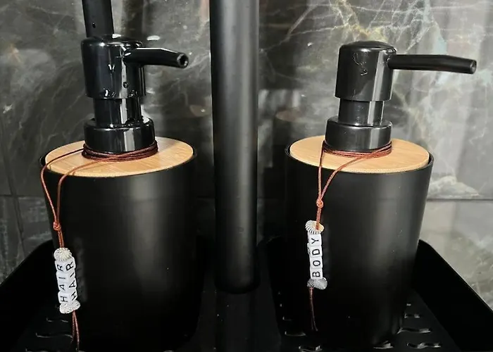 Apartmán Margarita Gardens Two 1bed Flats 500m From Sea *