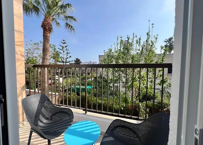 Apartmán Margarita Gardens Two 1bed Flats 500m From Sea *