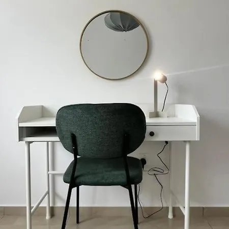 Margarita Gardens Two 1bed Flats 500m From Sea