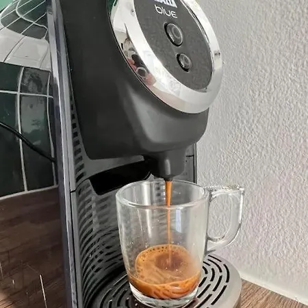 Margarita Gardens Two 1bed Flats 500m From Sea * 파포스