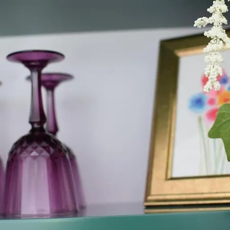 Margarita Gardens Two 1bed Flats 500m From Sea *